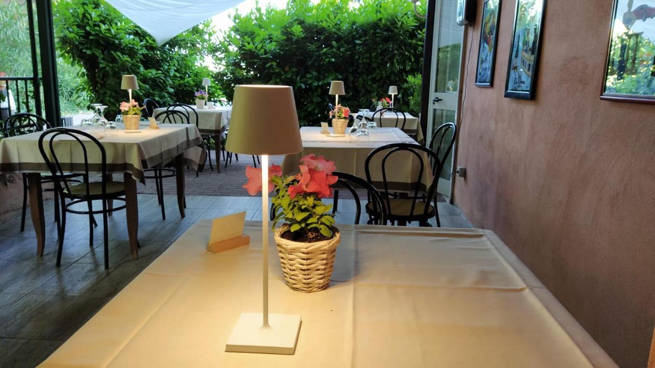 Hotel Ristorante Alla Campagna San Giovanni Lupatoto Exterior foto