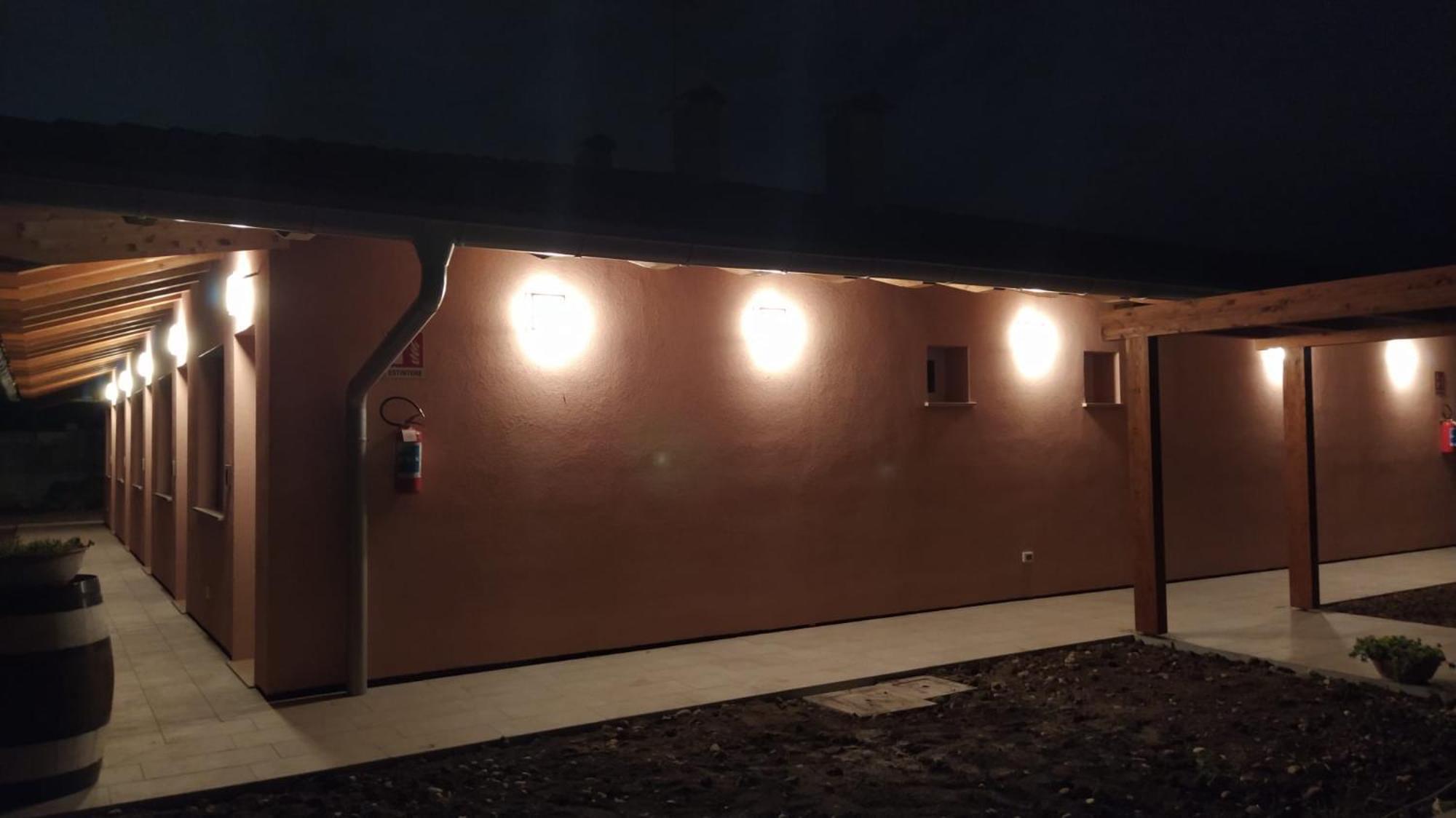 Hotel Ristorante Alla Campagna San Giovanni Lupatoto Exterior foto