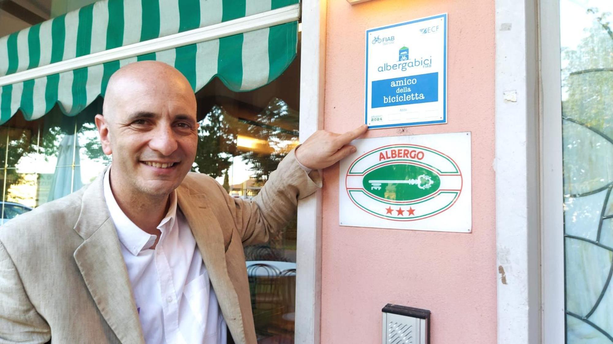 Hotel Ristorante Alla Campagna San Giovanni Lupatoto Exterior foto